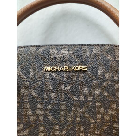 Michael Kors Lynn Brown Lugg MK Printed Large EW Satchel Bag - NWT $398 - Picture 5 of 16